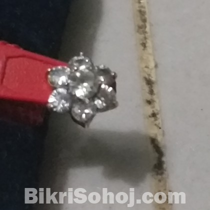 Diamond Nose Pin